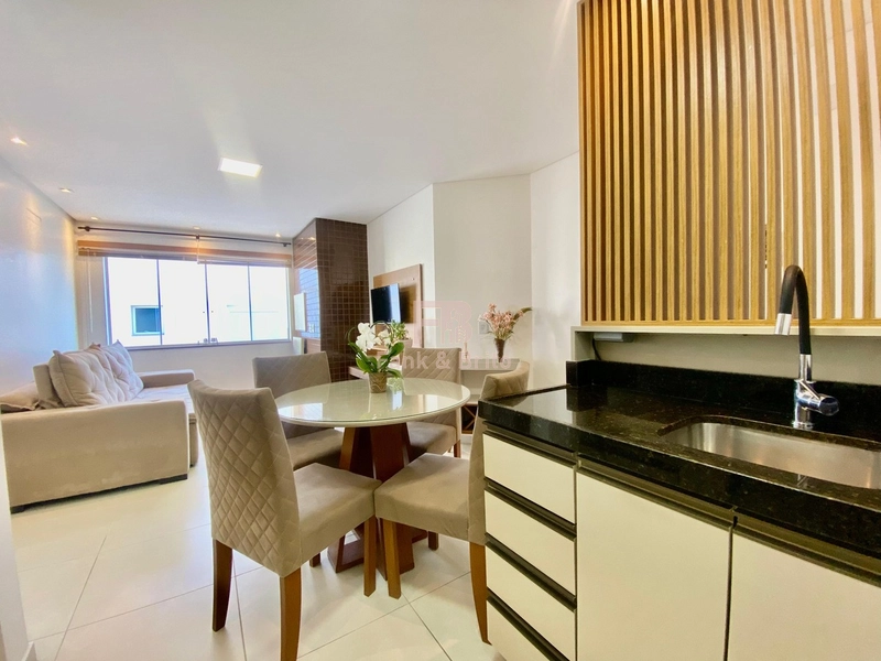 UMA QUADRA DO MAR, REGIÃO DE ALTA VALORIZAÇÃO IMOBILIÁRIA!: 9ª foto da galeria de imagens do imóvel