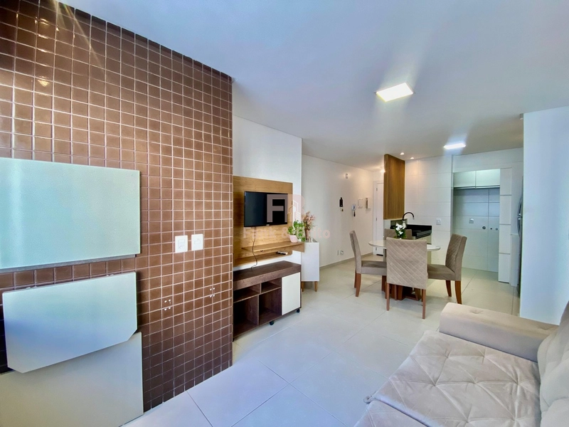 UMA QUADRA DO MAR, REGIÃO DE ALTA VALORIZAÇÃO IMOBILIÁRIA!: 2ª foto da galeria de imagens do imóvel