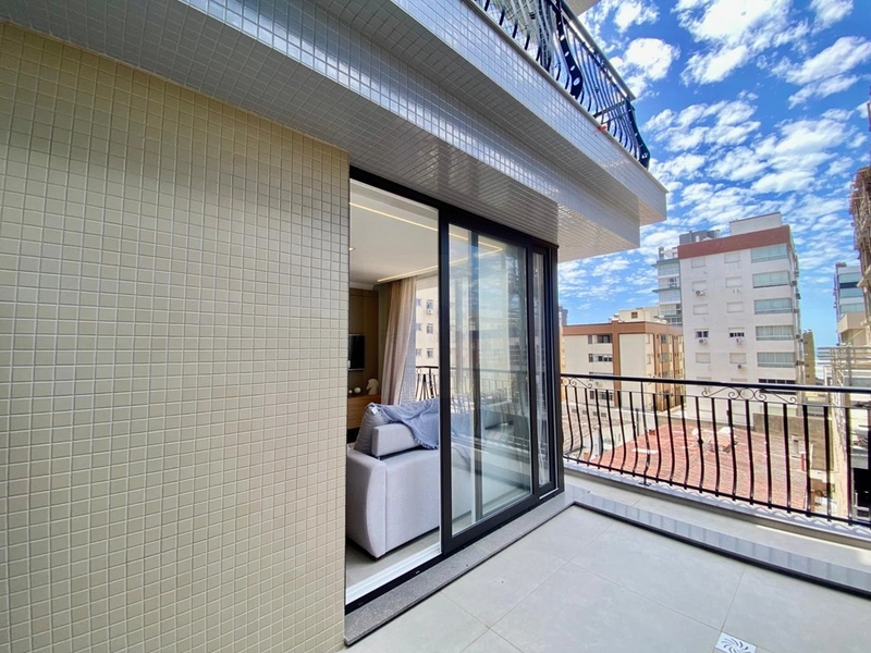 APARTAMENTO AO LADO DA PRAÇA FLAVIO BOIANOVSKI, DUAS QUADRAS DO MAR!: 15ª foto da galeria de imagens do imóvel