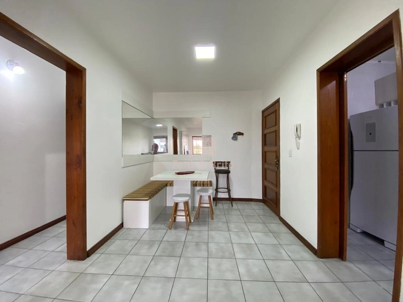 APARTAMENTO AOS PÉS DA PRAÇA FLAVIO EM CAPÃO DA CANOA: 18ª foto da galeria de imagens do imóvel