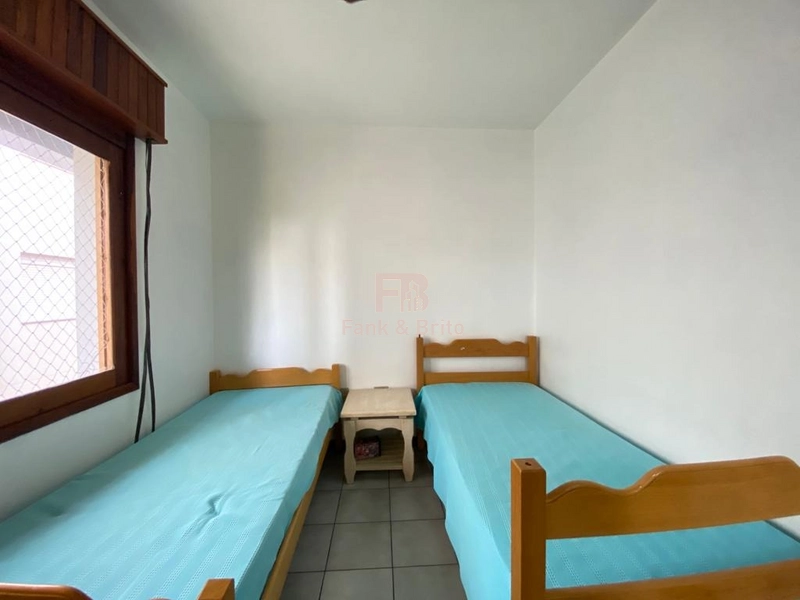 APARTAMENTO AOS PÉS DA PRAÇA FLAVIO EM CAPÃO DA CANOA: 7ª foto da galeria de imagens do imóvel