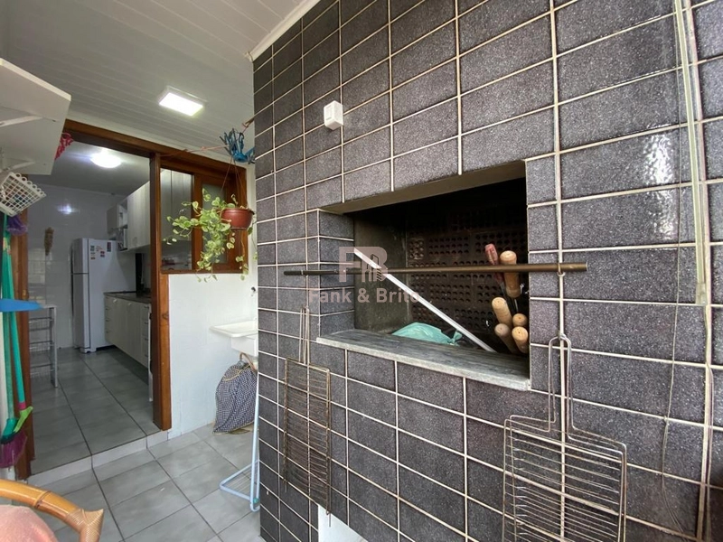 APARTAMENTO AOS PÉS DA PRAÇA FLAVIO EM CAPÃO DA CANOA: 12ª foto da galeria de imagens do imóvel