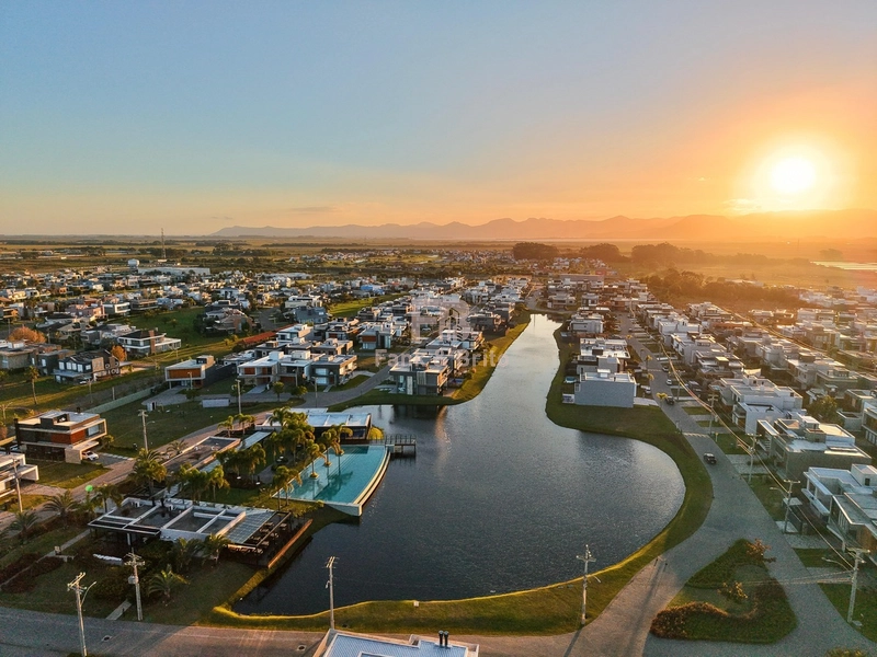 SOBRADO À VENDA, CONDOMÍNIO  SUNSET.: 26ª foto da galeria de imagens do imóvel