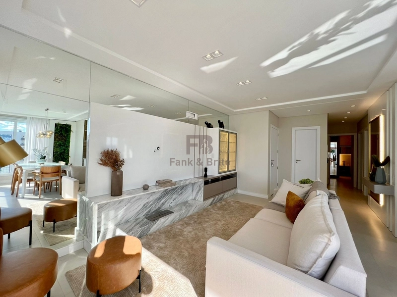 3 DORMITÓRIOS DE FRENTE PR AVENIDA! MOBILIADO E DECORADO!: 7ª foto da galeria de imagens do imóvel