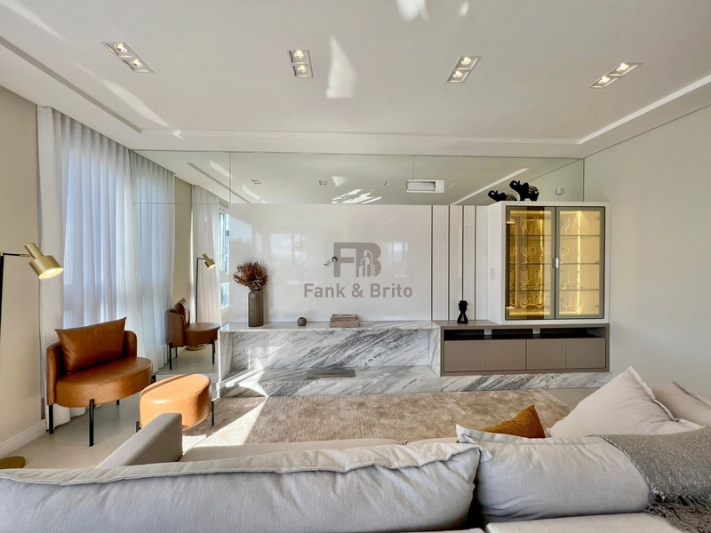 3 DORMITÓRIOS DE FRENTE PR AVENIDA! MOBILIADO E DECORADO!: 9ª foto da galeria de imagens do imóvel