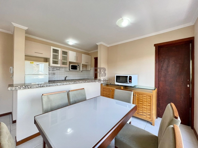 VENDO APARTAMENTO DE FRENTE COM VISTA LIBERADA: 3ª foto da galeria de imagens do imóvel