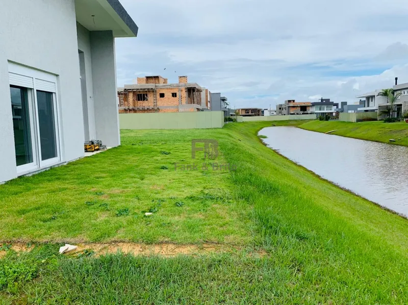 RESIDÊNCIA TÉRREA A VENDA EM UM DOS MELHORES CONDOMINIOS DO LITORAL: 12ª foto da galeria de imagens do imóvel