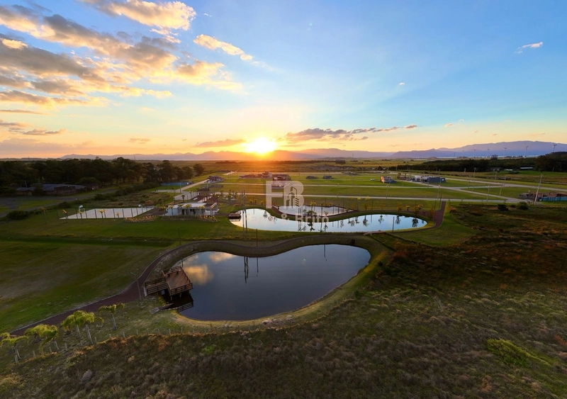 TERRENO A VENDA COM CONDIÇÃO FACILITADA: 1ª foto da galeria de imagens do imóvel