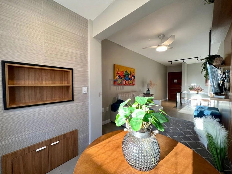 APARTAMENTO BEM MOBILIADO COM VISTA LIBERADA: 4ª foto da galeria de imagens do imóvel