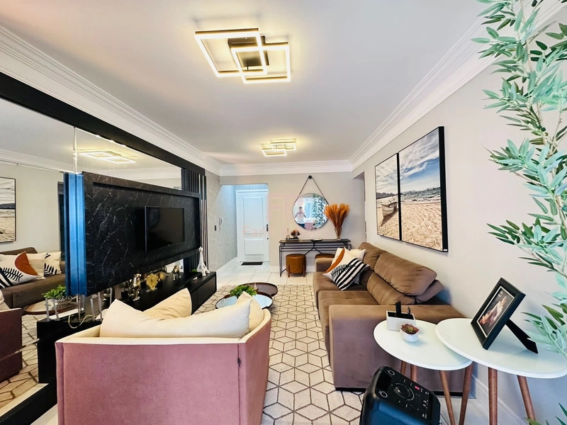 VENDE APARTAMENTO NOVO POUCOS METROS DO MAR BEM MOBILIADO: 7ª foto da galeria de imagens do imóvel