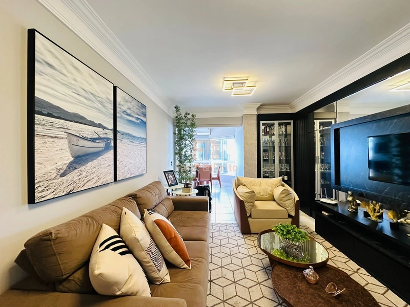 VENDE APARTAMENTO NOVO POUCOS METROS DO MAR BEM MOBILIADO: 3ª foto da galeria de imagens do imóvel