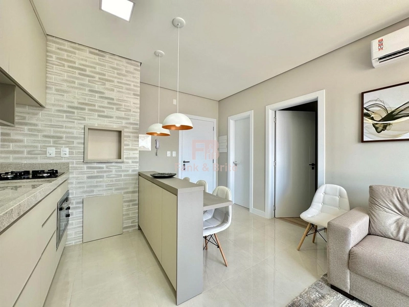 Á 1 QUADRA DO MAR!!: 3ª foto da galeria de imagens do imóvel