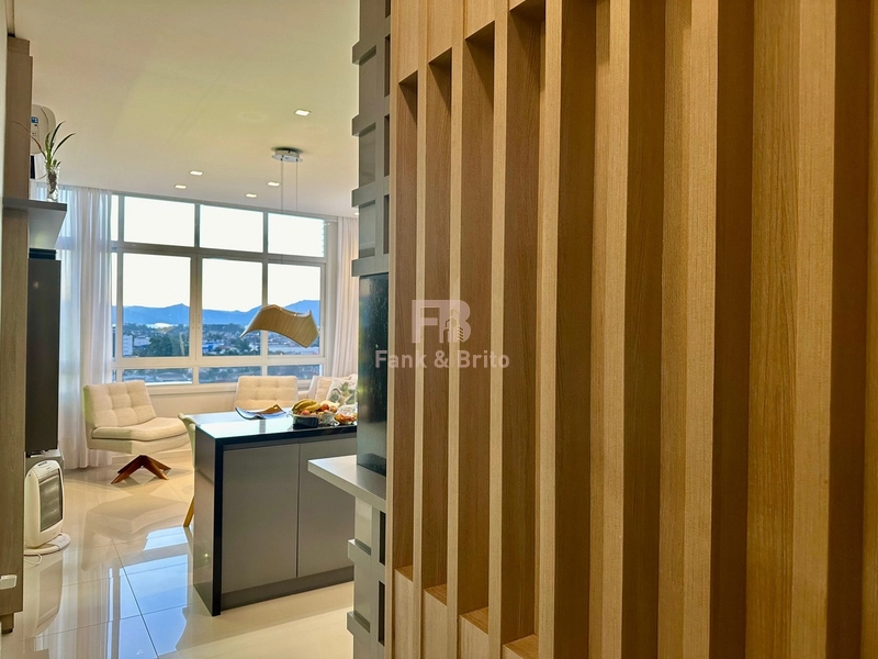 Belo Apartamento Mobiliado e Decorado - 2 Dormitórios (1 Suíte): 25ª foto da galeria de imagens do imóvel