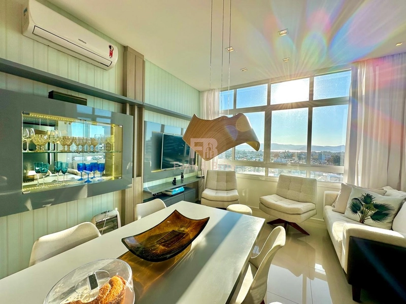 Belo Apartamento Mobiliado e Decorado - 2 Dormitórios (1 Suíte): 8ª foto da galeria de imagens do imóvel