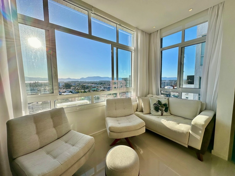 Belo Apartamento Mobiliado e Decorado - 2 Dormitórios (1 Suíte): 2ª foto da galeria de imagens do imóvel