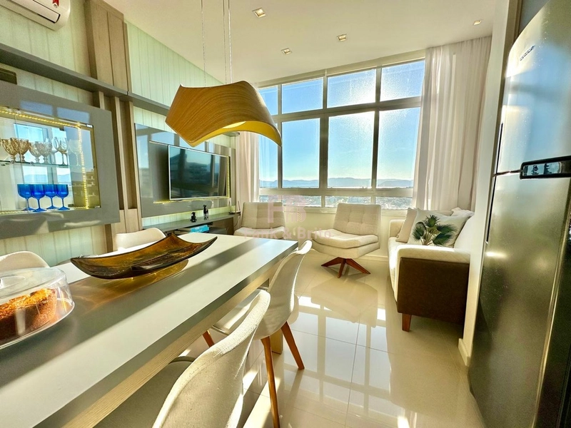 Belo Apartamento Mobiliado e Decorado - 2 Dormitórios (1 Suíte): 10ª foto da galeria de imagens do imóvel