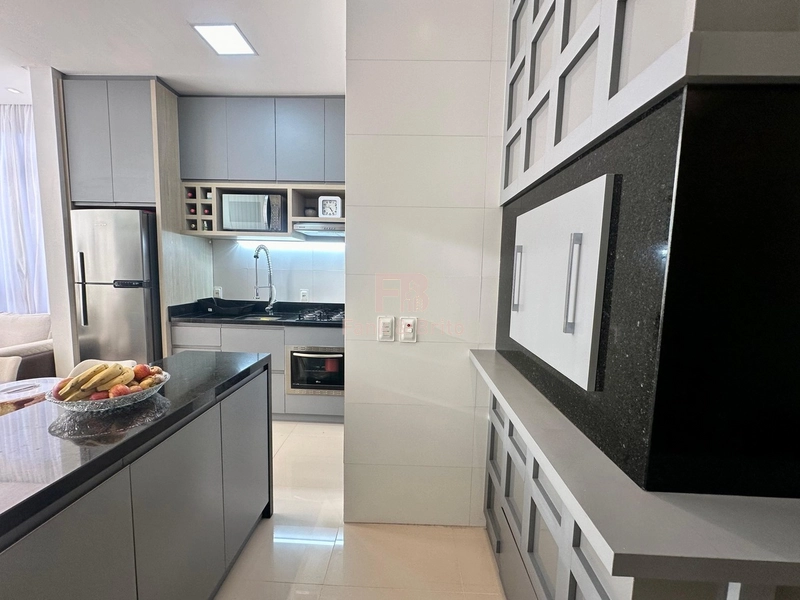 Belo Apartamento Mobiliado e Decorado - 2 Dormitórios (1 Suíte): 17ª foto da galeria de imagens do imóvel