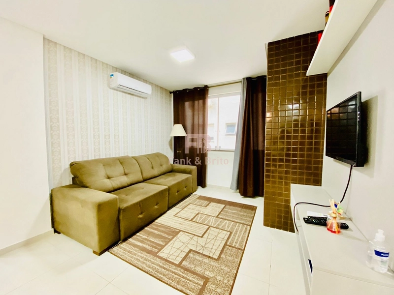 APARTAMENTO A VENDA A UMA QUADRA DO MAR EM CAPÃO DA CANOA: 1ª foto da galeria de imagens do imóvel