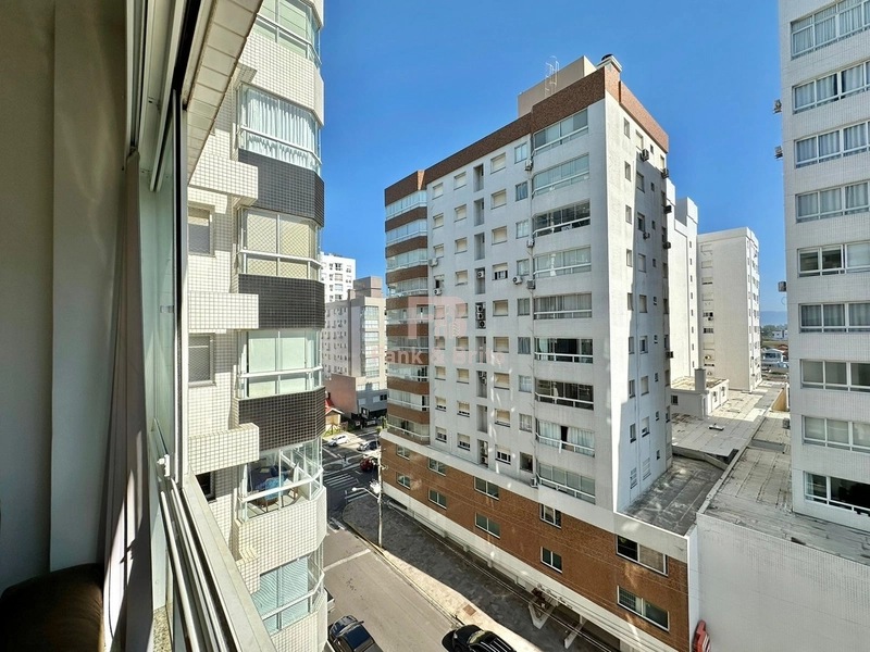APARTAMENTO A VENDA DE DOIS DORMITORIOS NO BAIRRO NAVEGANTES: 2ª foto da galeria de imagens do imóvel