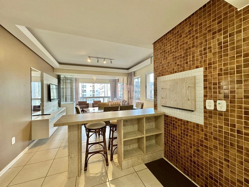 APARTAMENTO A VENDA DE FRENTE PARA AVENIDA UBIRAJARA: 8ª foto da galeria de imagens do imóvel