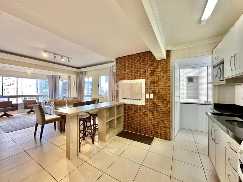 APARTAMENTO A VENDA DE FRENTE PARA AVENIDA UBIRAJARA: 7ª foto da galeria de imagens do imóvel