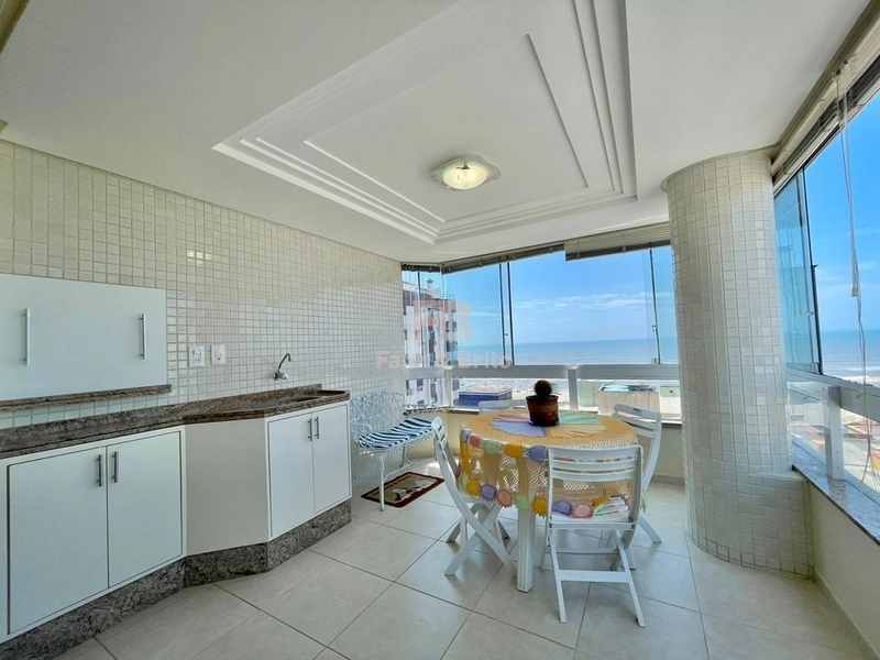 Apartamento 3 dormitórios a poucos metros do mar!: 8ª foto da galeria de imagens do imóvel