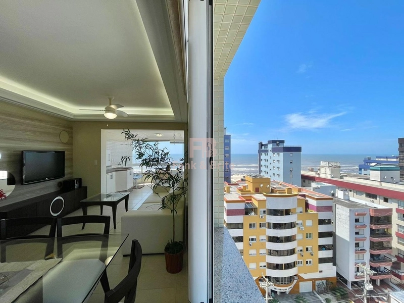 Apartamento 3 dormitórios a poucos metros do mar!: 1ª foto da galeria de imagens do imóvel