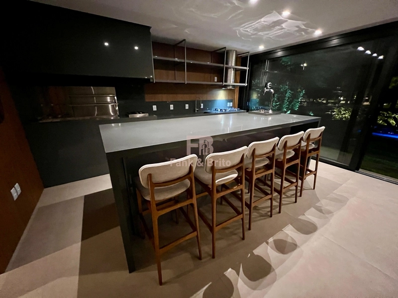 CASA EM CONDOMINIO: 34ª foto da galeria de imagens do imóvel