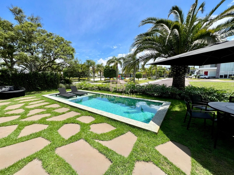 CASA EM CONDOMINIO: 9ª foto da galeria de imagens do imóvel