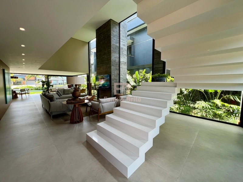 CASA EM CONDOMINIO: 2ª foto da galeria de imagens do imóvel