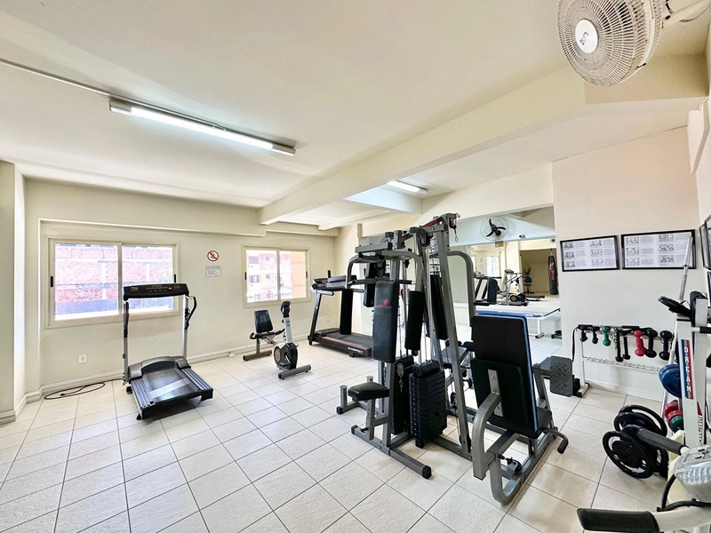 DE FRENTE PARA AVENIDA!!: 24ª foto da galeria de imagens do imóvel