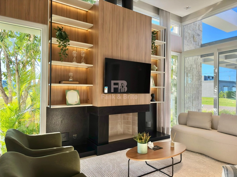 CASA A VENDA EM CONDOMINIO FECHADO EM CAPÃO DA CANOA: 5ª foto da galeria de imagens do imóvel