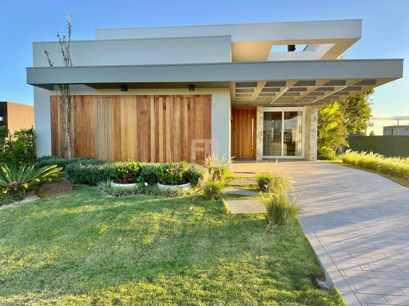 CASA A VENDA EM CONDOMINIO FECHADO EM CAPÃO DA CANOA: 1ª foto da galeria de imagens do imóvel