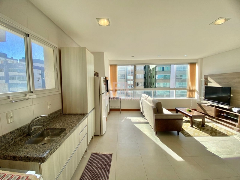 Apartamento com vista para Praça Flávio Boianóvski: 18ª foto da galeria de imagens do imóvel