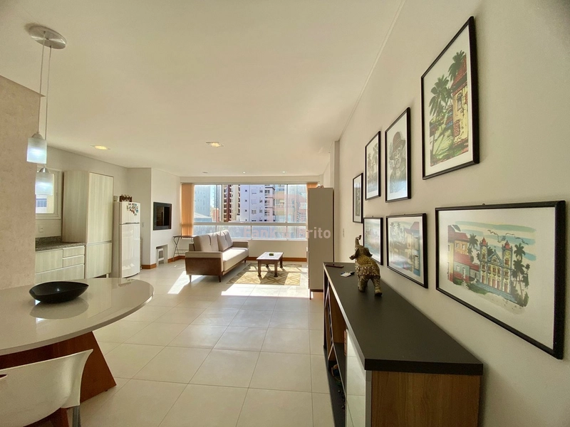 Apartamento com vista para Praça Flávio Boianóvski: 2ª foto da galeria de imagens do imóvel