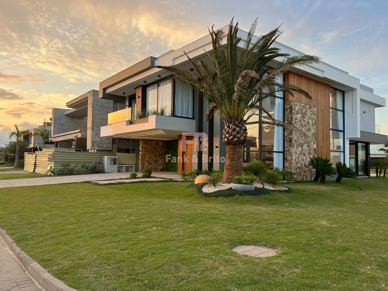 RESIDÊNCIA DE ESQUINA NO CONDOMÍNIO SENSE - LUXO E REQUINTE: 29ª foto da galeria de imagens do imóvel