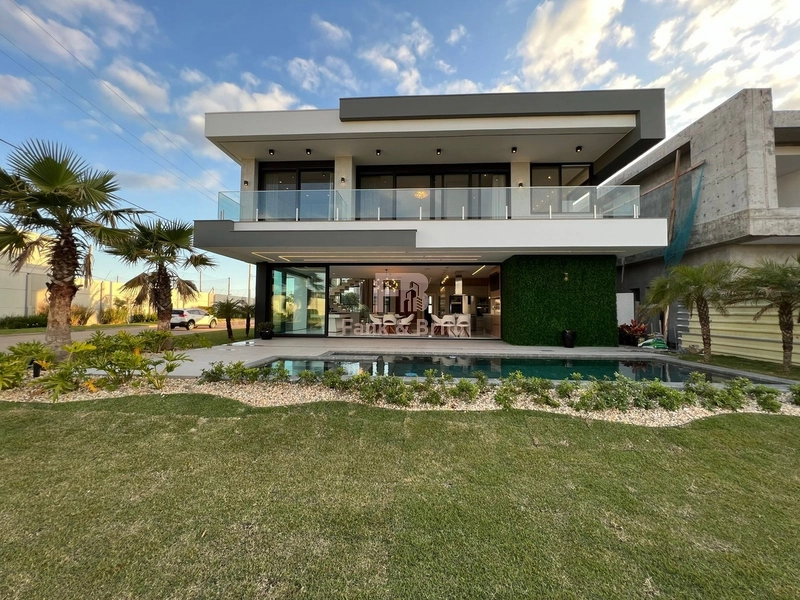 RESIDÊNCIA DE ESQUINA NO CONDOMÍNIO SENSE - LUXO E REQUINTE: 26ª foto da galeria de imagens do imóvel