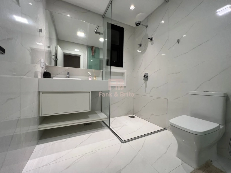 RESIDÊNCIA DE ESQUINA NO CONDOMÍNIO SENSE - LUXO E REQUINTE: 59ª foto da galeria de imagens do imóvel