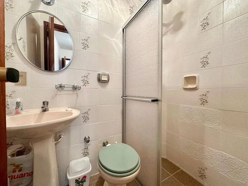 APARTAMENTO A VENDA COM SACADA DE FRENTE NO CENTRO: 20ª foto da galeria de imagens do imóvel