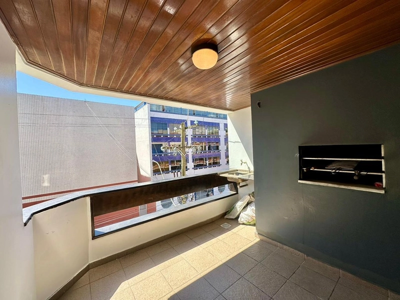 APARTAMENTO A VENDA COM SACADA DE FRENTE NO CENTRO: 6ª foto da galeria de imagens do imóvel