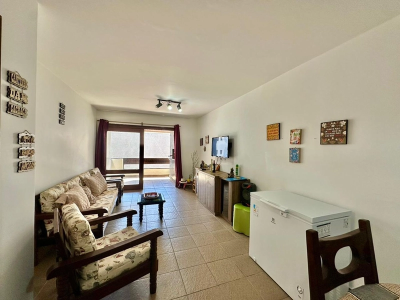 APARTAMENTO A VENDA COM SACADA DE FRENTE NO CENTRO: 4ª foto da galeria de imagens do imóvel