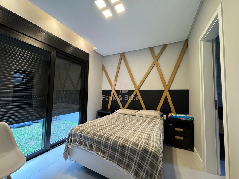 CASA TÉRRA  A VENDA EM CONDOMÍNIO FECHADO: 12ª foto da galeria de imagens do imóvel