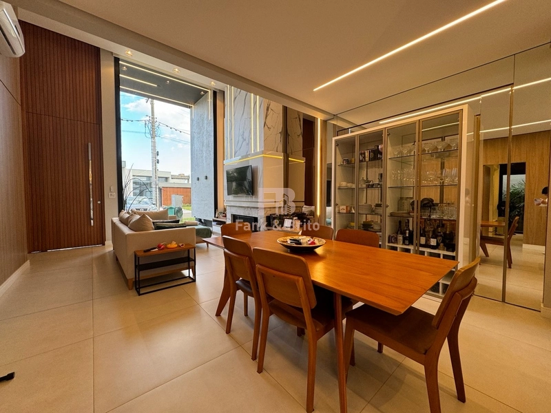 CASA TÉRRA  A VENDA EM CONDOMÍNIO FECHADO: 8ª foto da galeria de imagens do imóvel