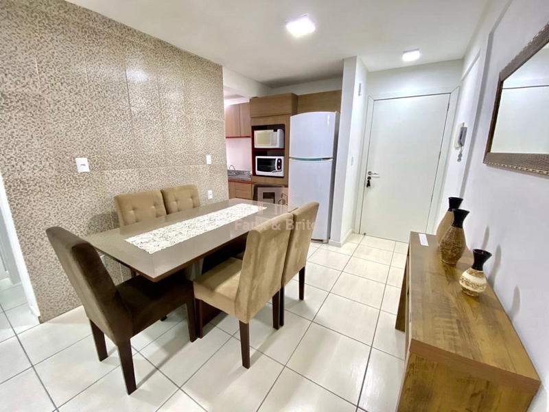 Apartamento de frente na Zona Nova: 2ª foto da galeria de imagens do imóvel