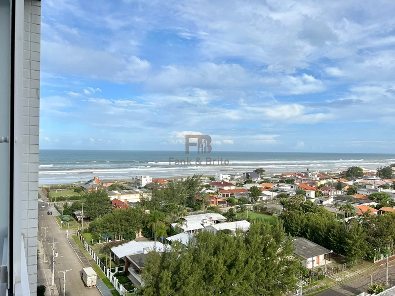 APARTAMENTO COM VISTA PARA O MAR À VENDA  EM CAPÃO DA CANOA: 1ª foto da galeria de imagens do imóvel
