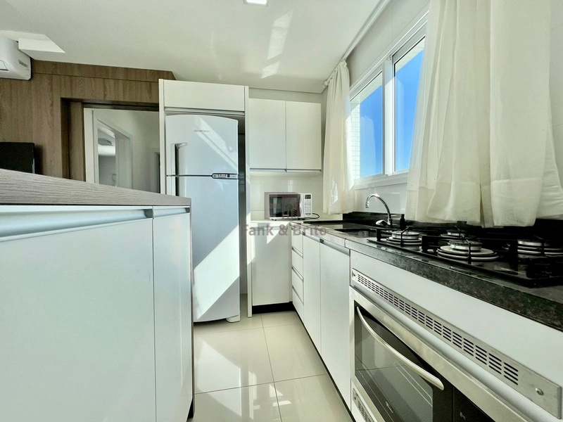 APARTAMENTO A VENDA A DUAS QUADRAS DO MAR: 9ª foto da galeria de imagens do imóvel