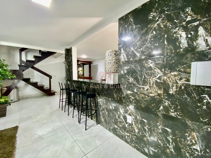 SOBRADO MOBILIADO  À VENDA!: 15ª foto da galeria de imagens do imóvel