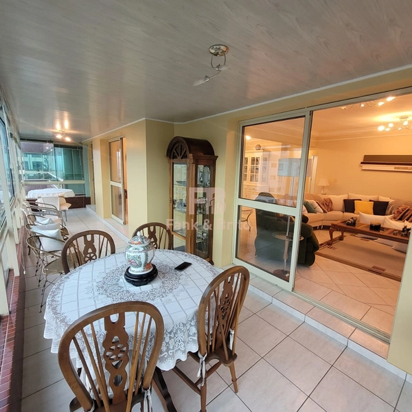 VISTA MAR, FRENTE AVENIDA, 180M2, INFRAESTRUTURA COMPLETA!: 15ª foto da galeria de imagens do imóvel