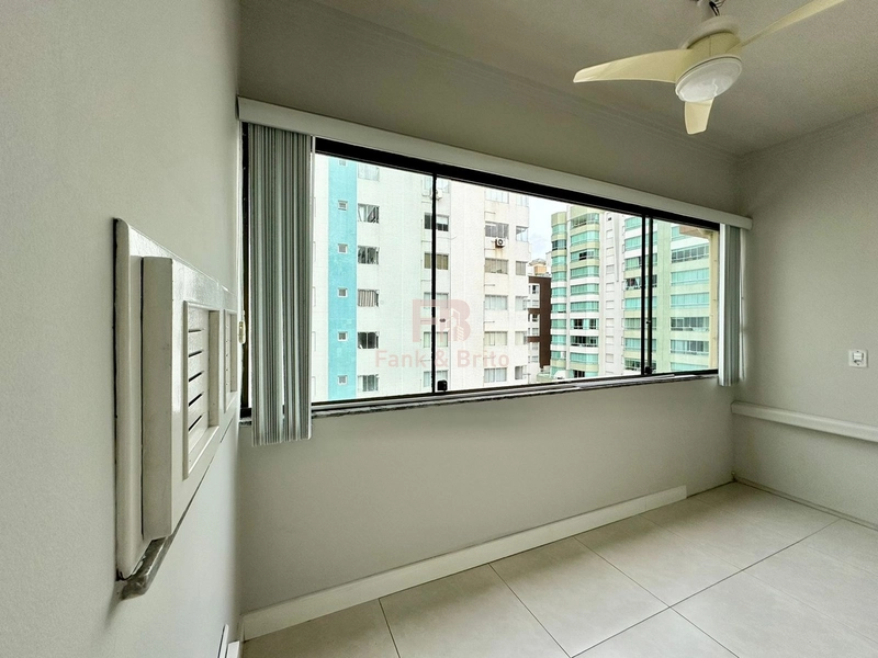 APARTAMENTO DE 2 DORMITÓRIOS A VENDA A POUCOS METROS DO MAR EM CAPÃO: 7ª foto da galeria de imagens do imóvel