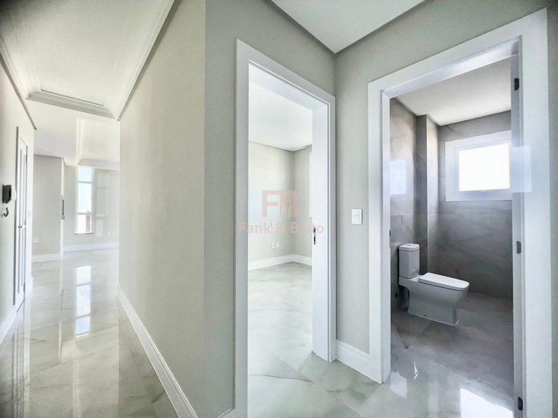 NA ZONA NOBRE DE CAPÃO!!: 5ª foto da galeria de imagens do imóvel